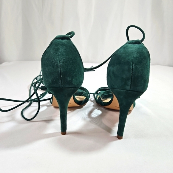 BCBGMAXAZRIA Green Suede Heels Sz 36 - Picture 4 of 8